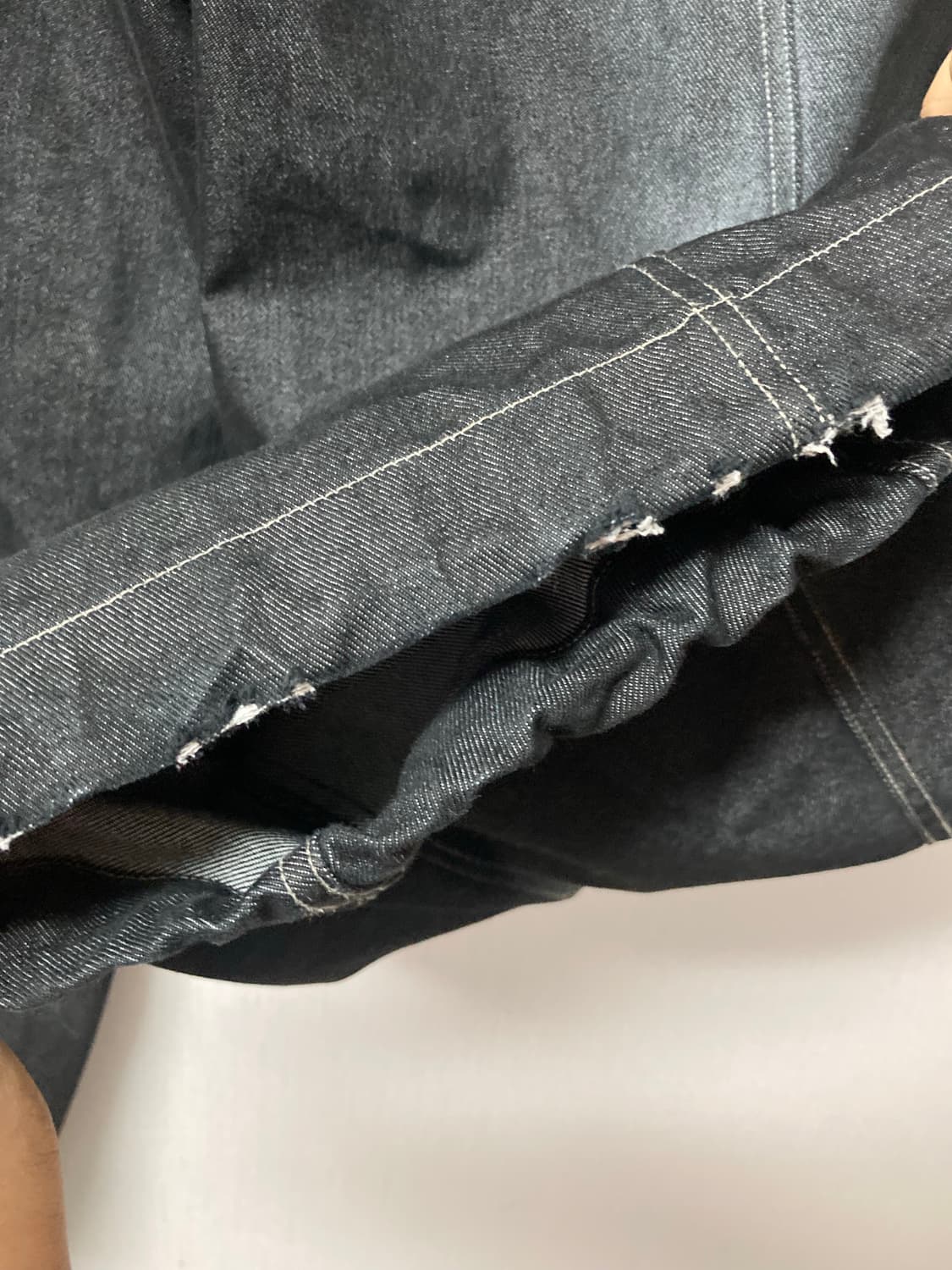 아캄 Sprayed Denim Pants (Black) 2사이즈 상품이미지4