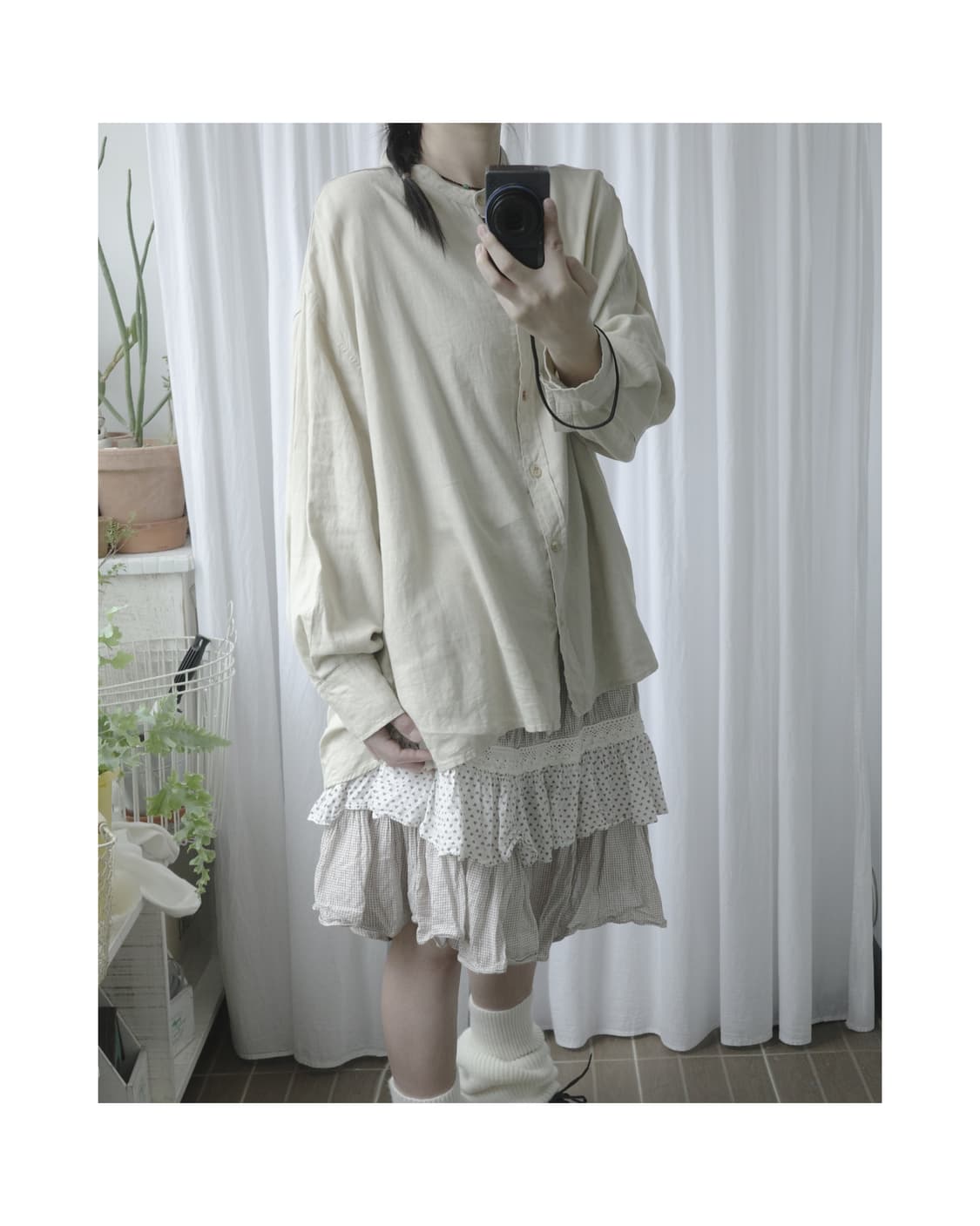 Light beige soft shirt 상품이미지3