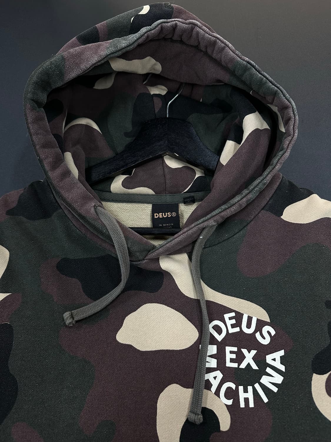 데우스 엑스마키나 카모 후드티 상품이미지5