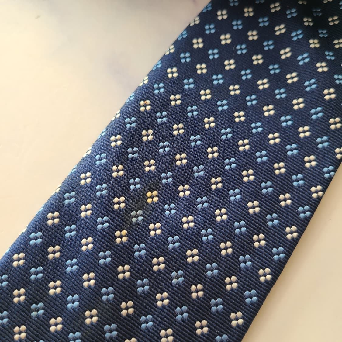 타미 힐피거 실크 마이크로 패턴 넥타이 7.2cm A~B등급 E711 상품이미지2