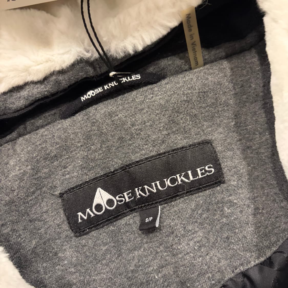 [S] 무스너클 버니스웨터 후드집업 그레이 퍼 안감 D677 상품이미지5