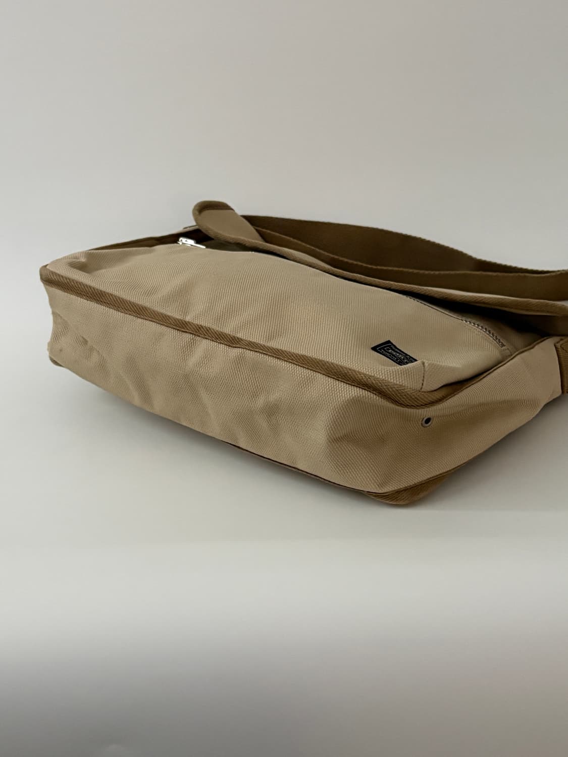 Creel Shoulder Bag (Beige) 상품이미지7