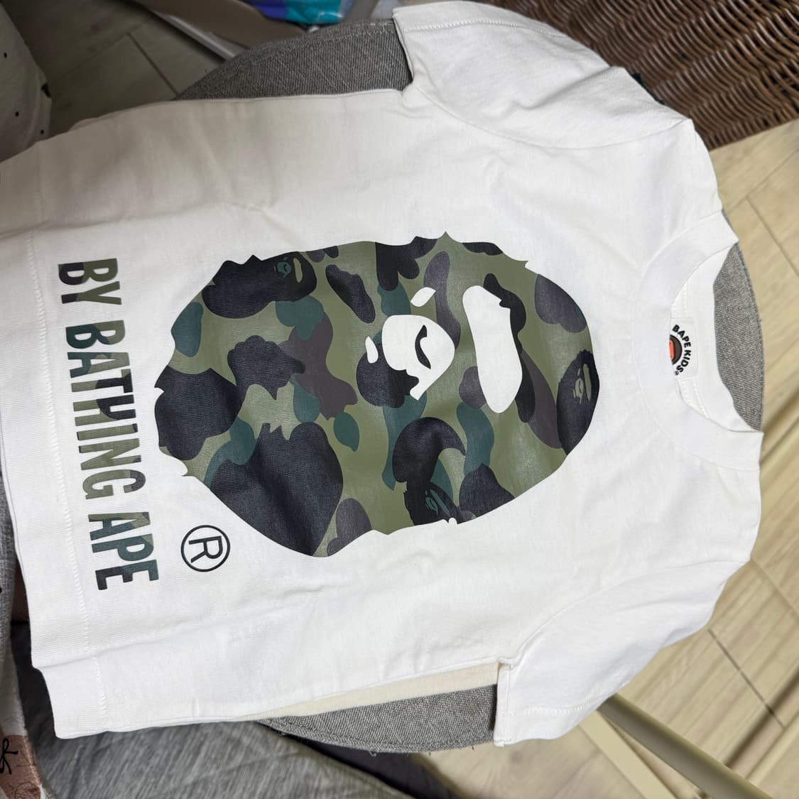 베이프키즈 카모 반팔티 (90사이즈) 상품이미지2