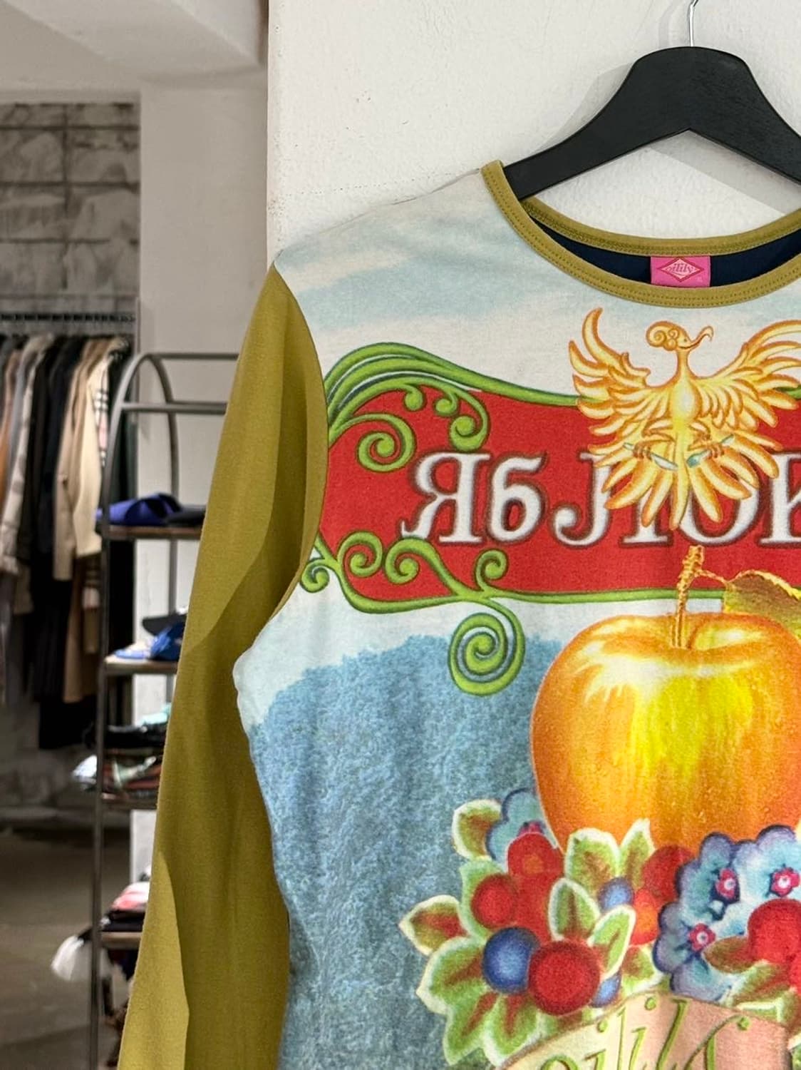 오일릴리 올리브 블루 그래픽 롱 슬리브 상품이미지2