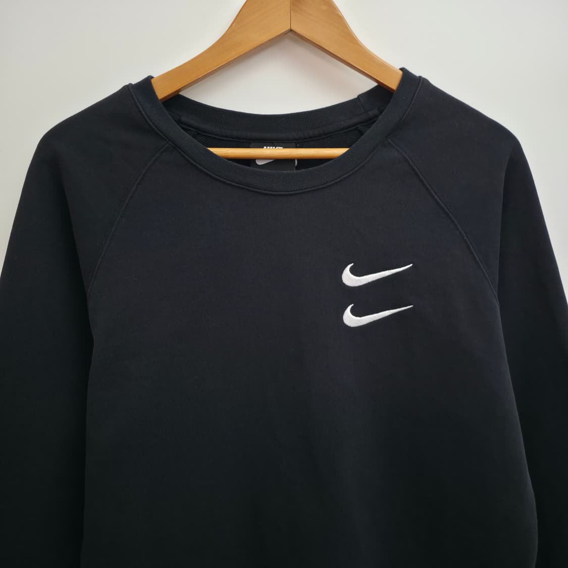 [S] 나이키 더블 스우시 블랙 맨투맨 상품이미지2