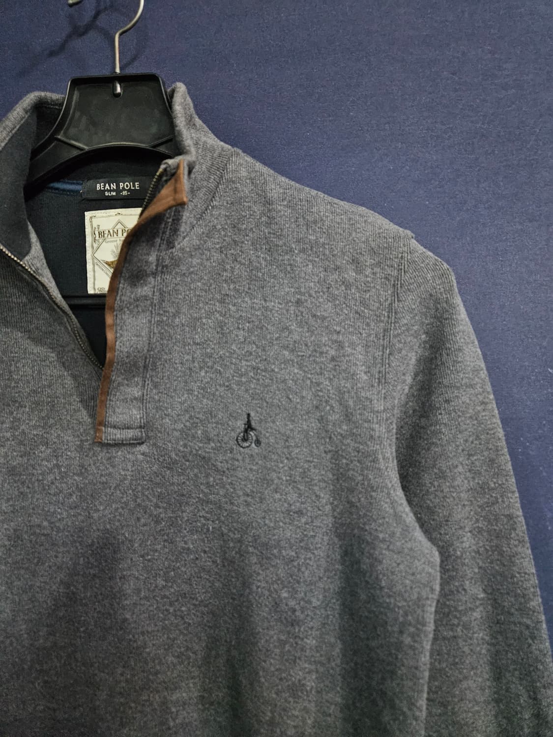 빈폴 다크그레이 남성 슬림핏 95 반집업 기모 긴팔티  상품이미지4