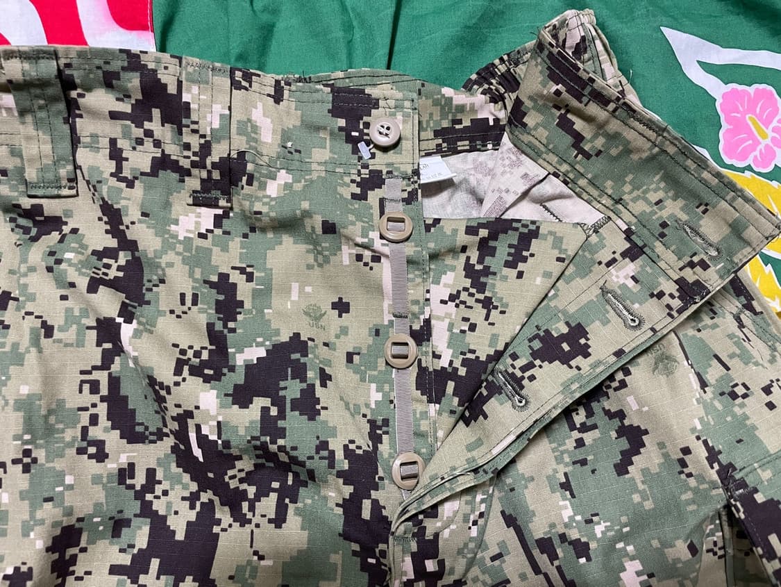 미해군 오리지널 AOR2 팬츠 상품이미지3