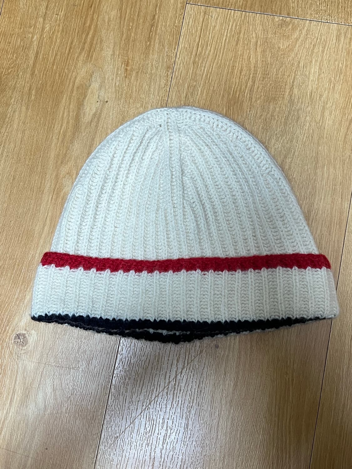 메종키츠네 비니 판매합니다 상품이미지1