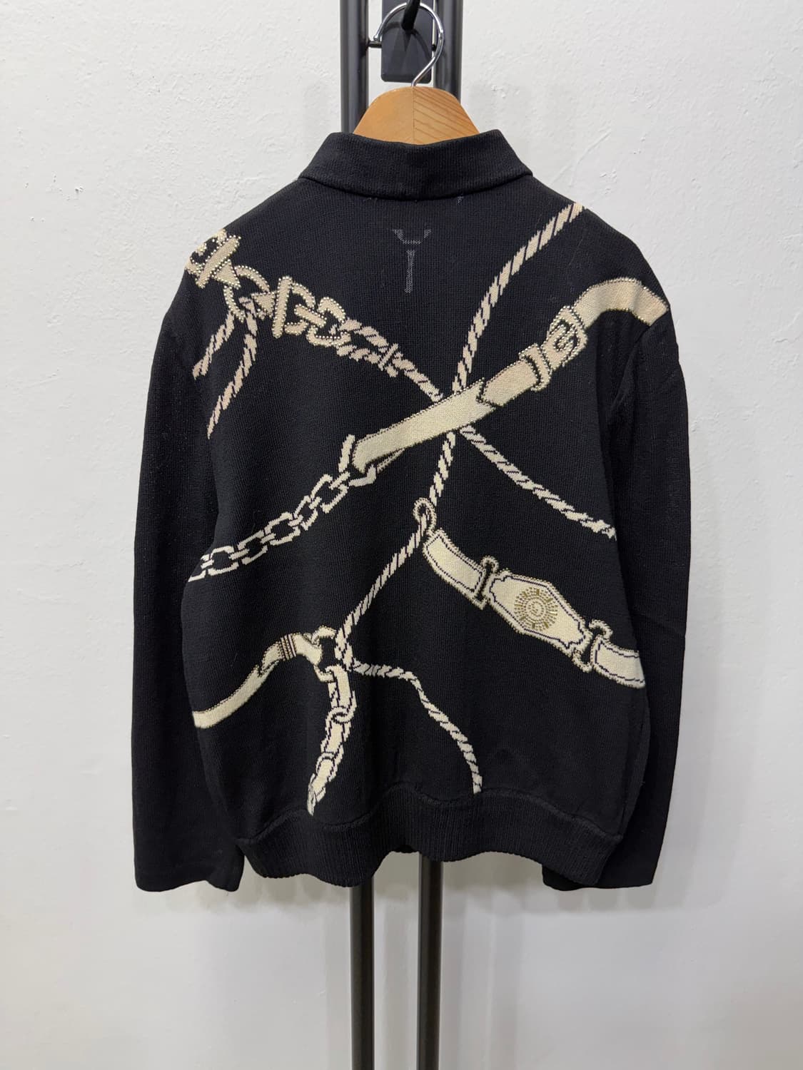 정품) St. John 센존 세인트존 블랙 체인 패턴 니트 집업 M 상품이미지4