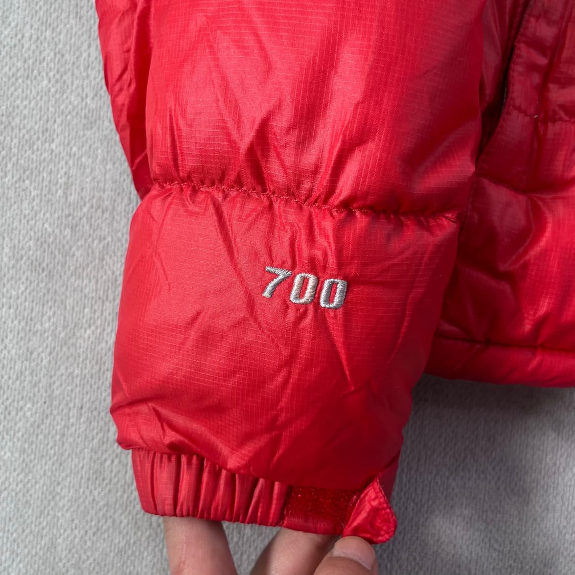 W 100 노스페이스 1996 700 눕시 패딩 상품이미지4