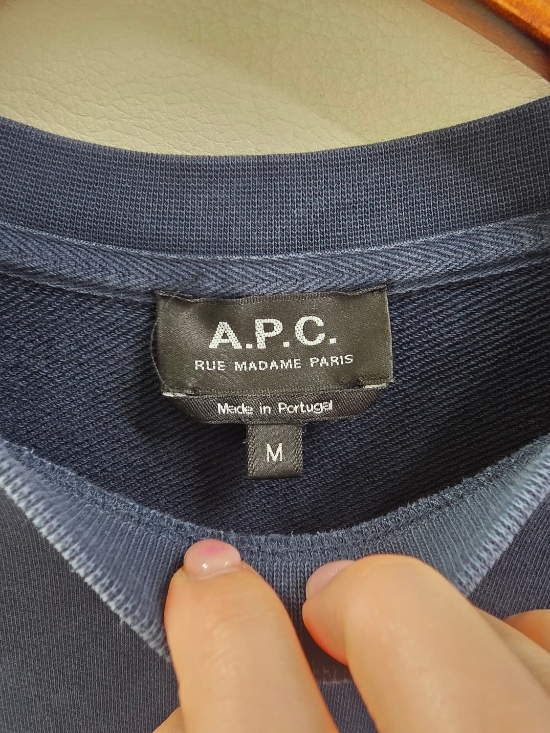 [프립]M/아페쎄 A.P.C 프린팅 맨투맨 네이비 상품이미지7