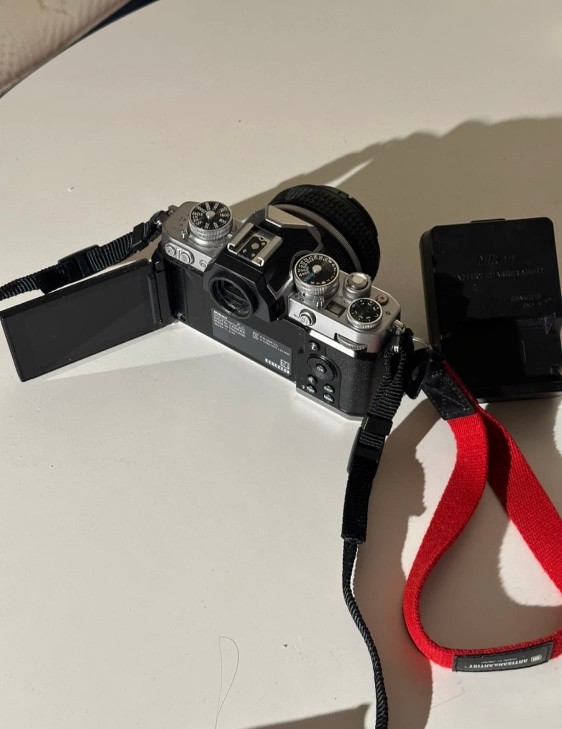 니콘 Z fc 렌즈세트 (28mm F2.8) 상품이미지3