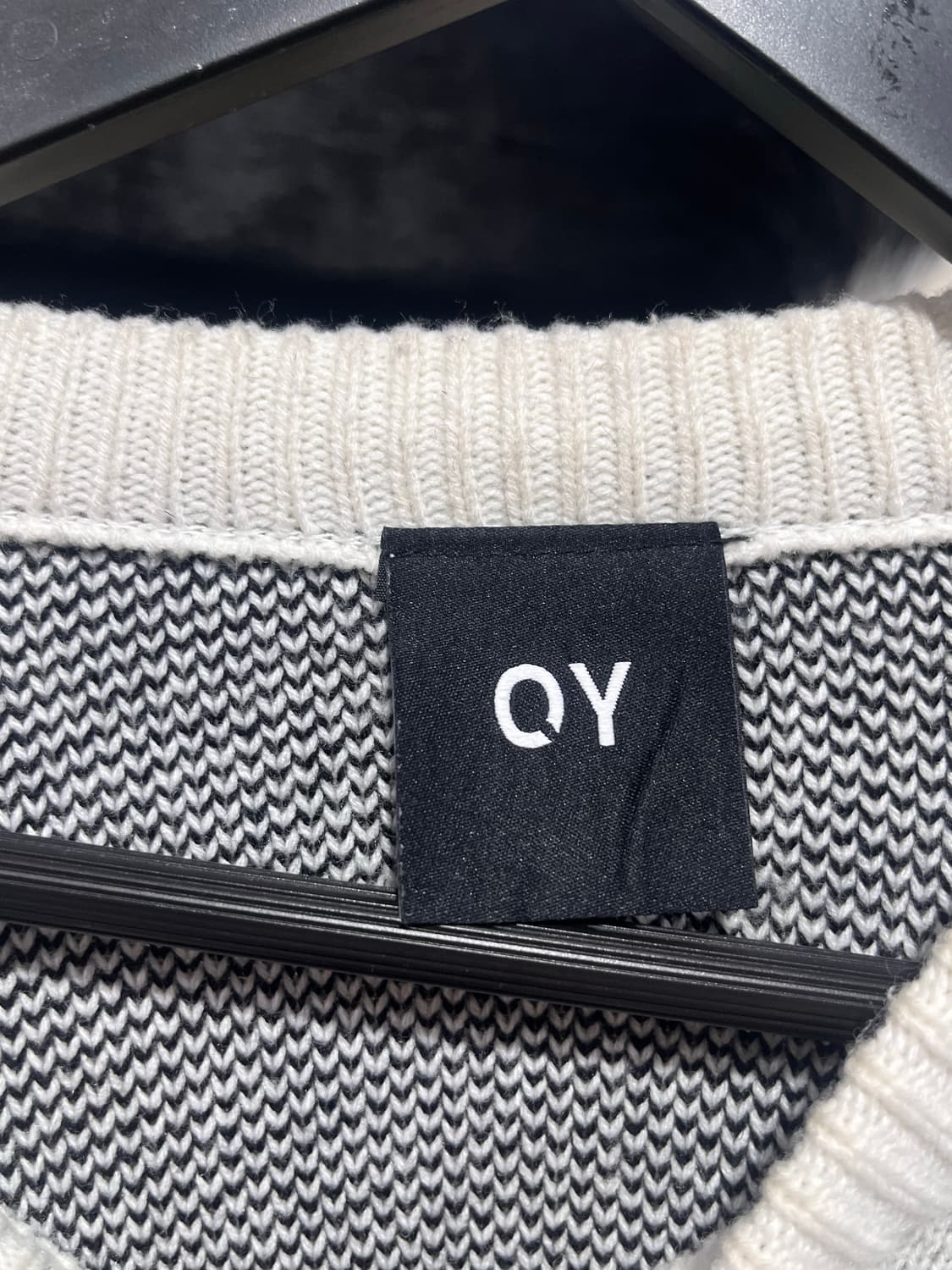 OY 곰인형 프린팅 니트 상품이미지3