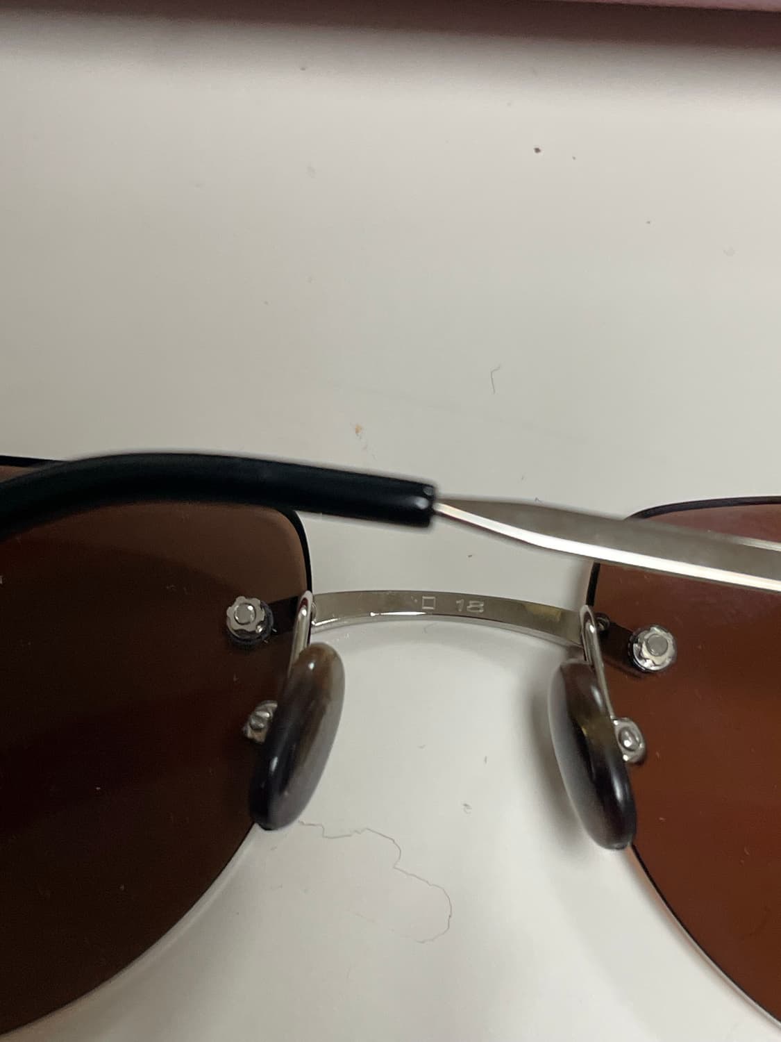 까르띠에 Cartier 무테 안경 긱시크 정품 상품이미지6