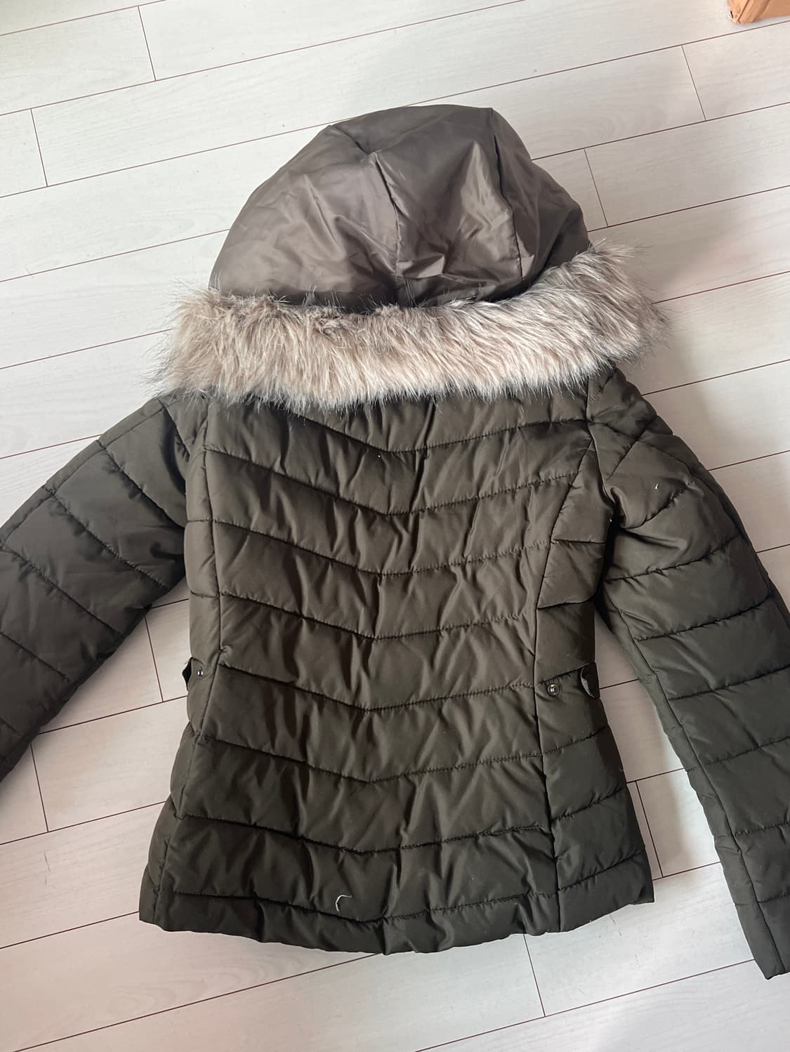 L.O.G.G 카키 여자패딩 상품이미지2