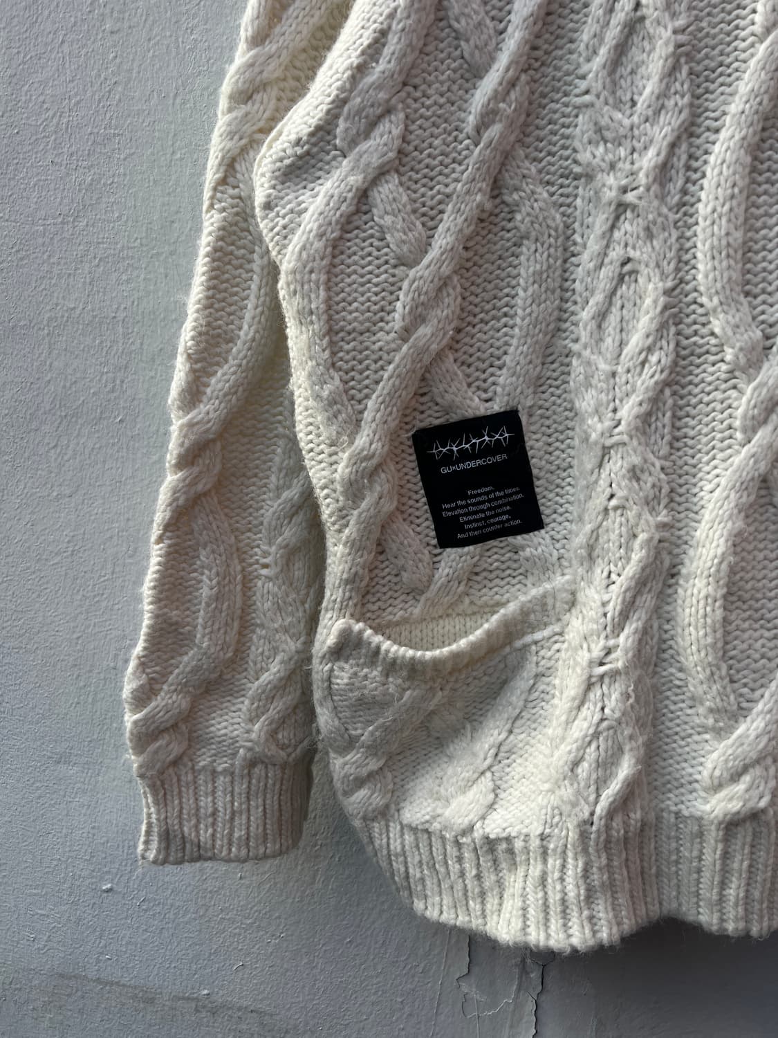 Undercover X GU 언더커버 지유 헤비 니트 상품이미지3