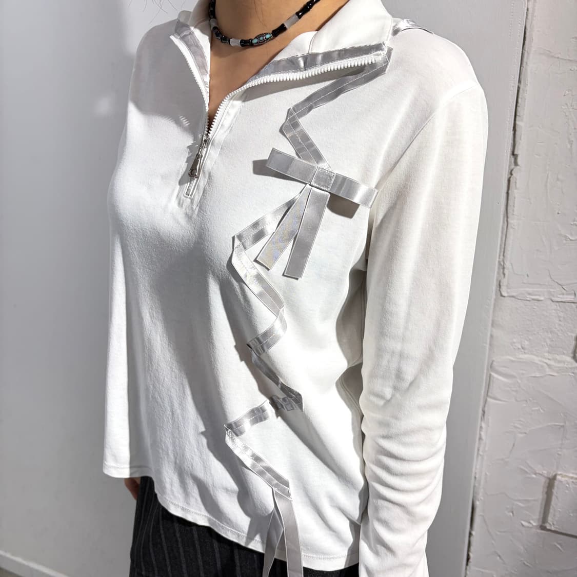 랑방 스포츠 리본 반집업 티셔츠 상품이미지1