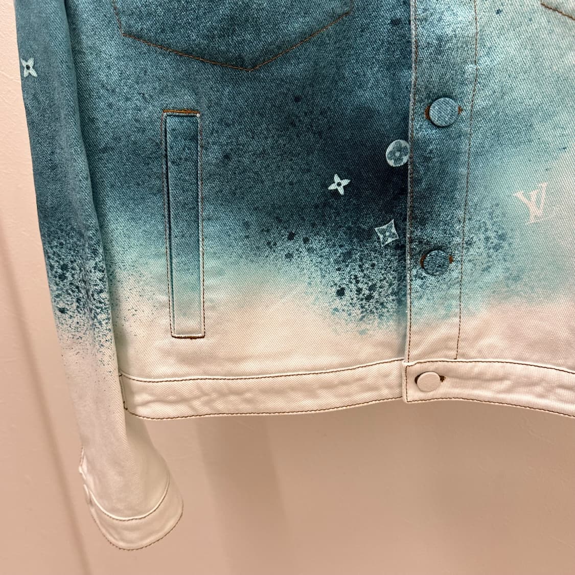 루이비통 스프레이 데님 자켓  상품이미지4