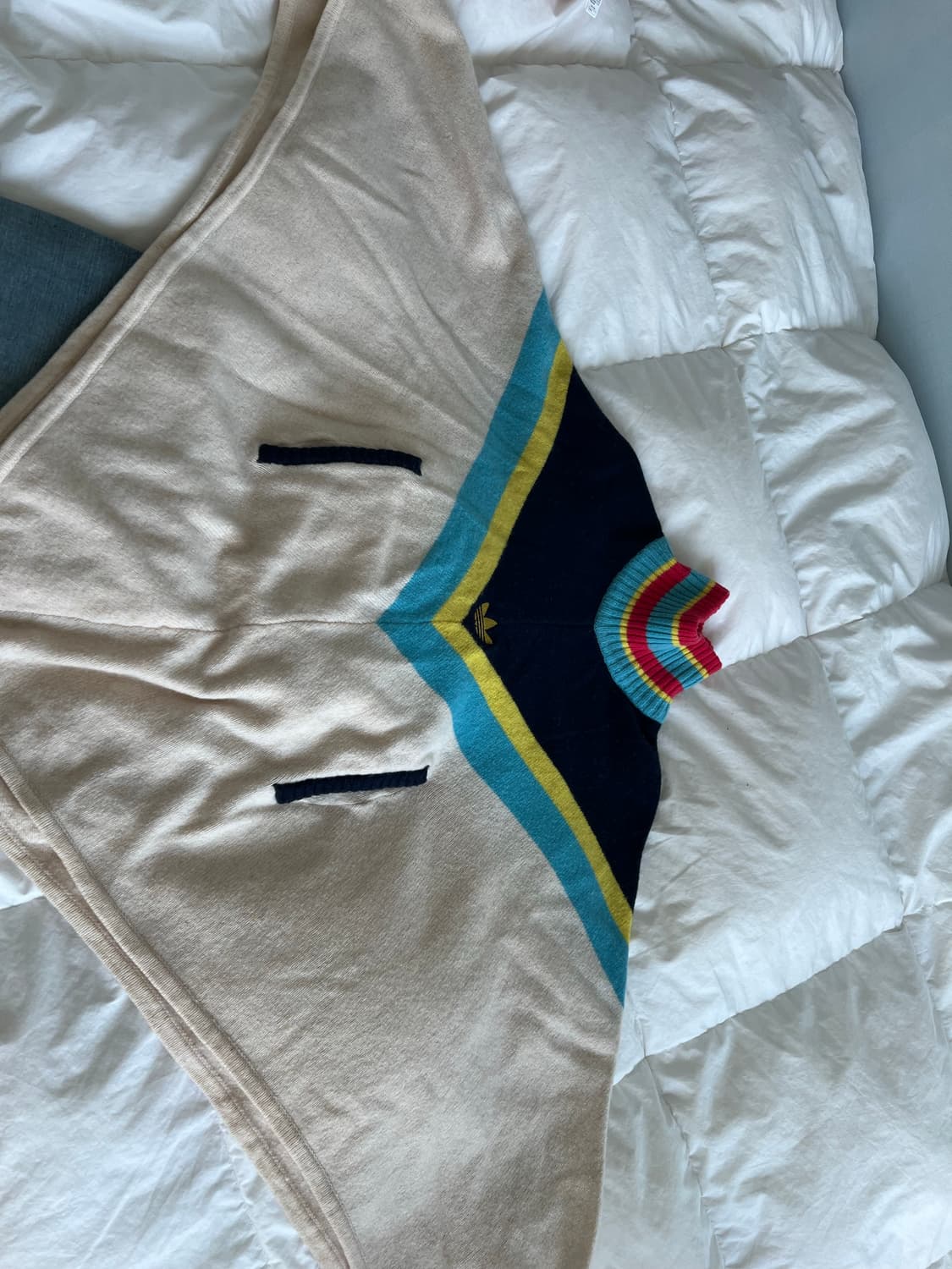 아디다스 니트 망토 정품 상품이미지8