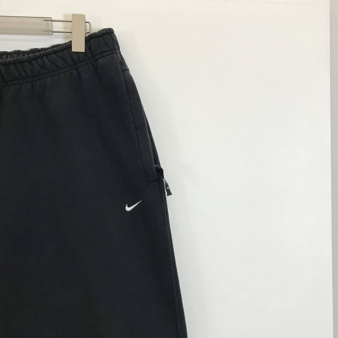 나이키 NRG 솔로스우시 스웻팬츠 [XL] 상품이미지2