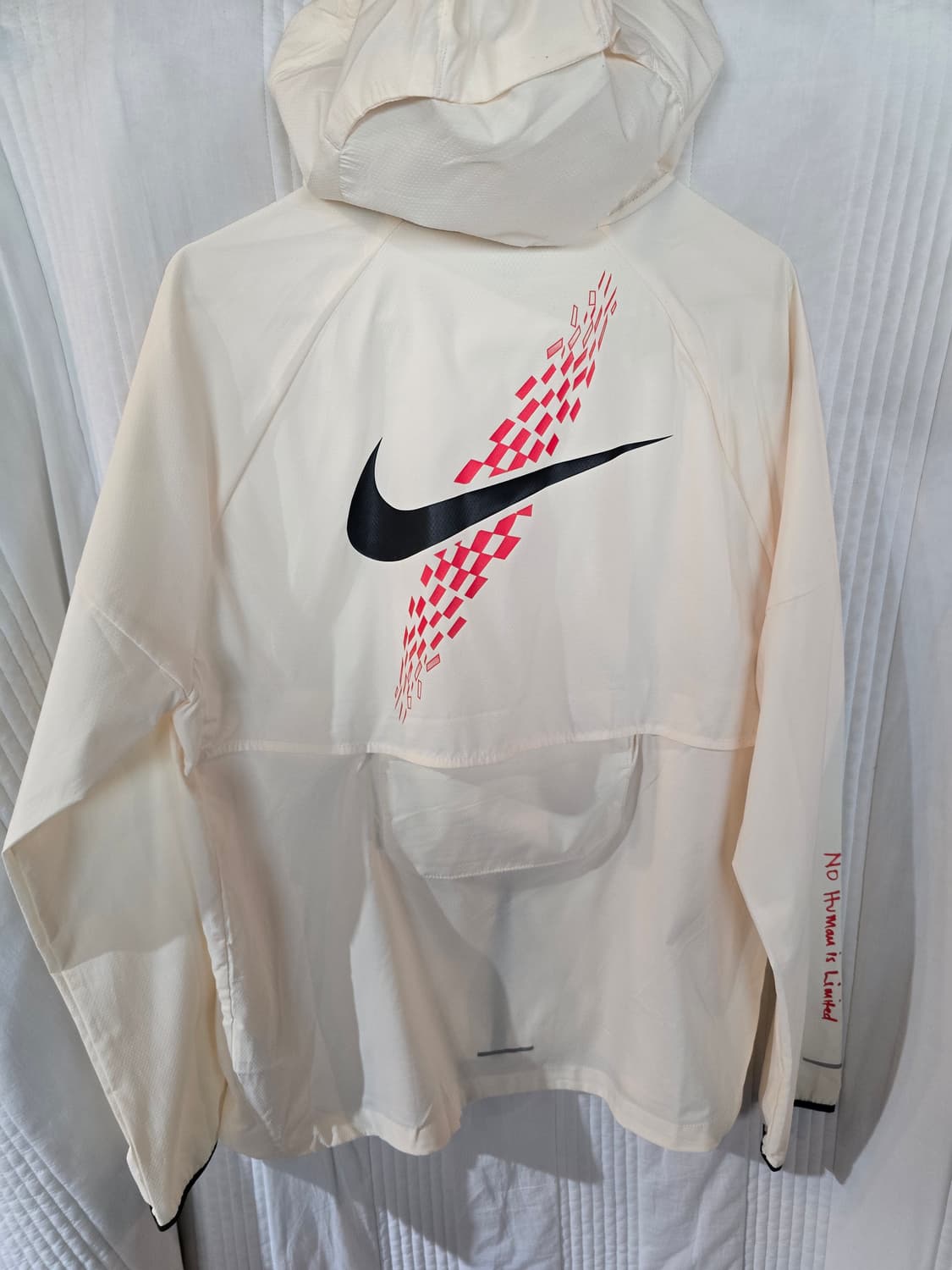 나이키 EK 드라이 핏 킵초게 윈드러너 러닝자켓 상품이미지3