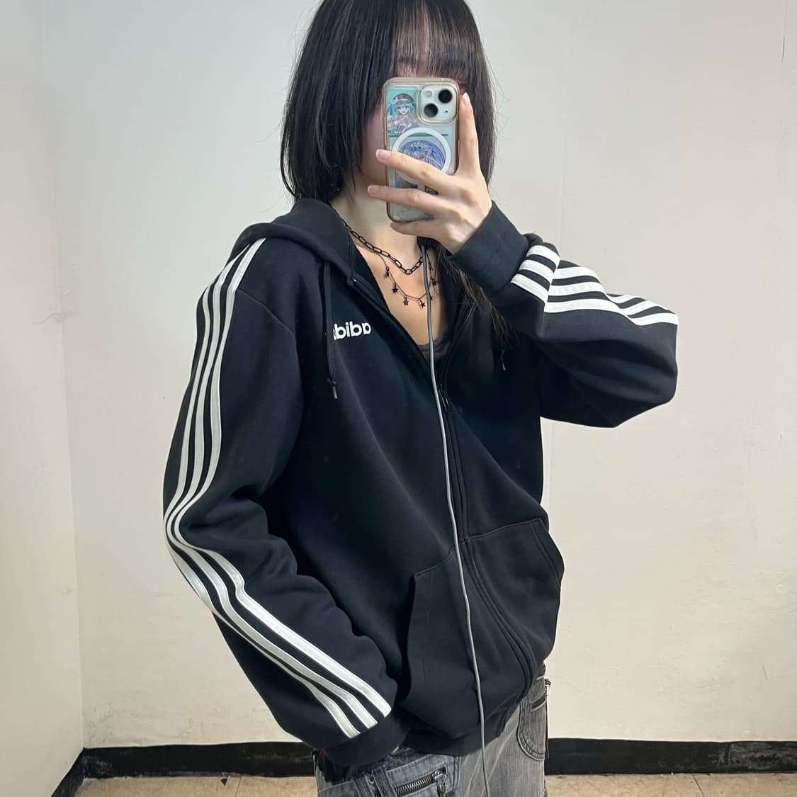 Adidas black hood zip-up 상품이미지2