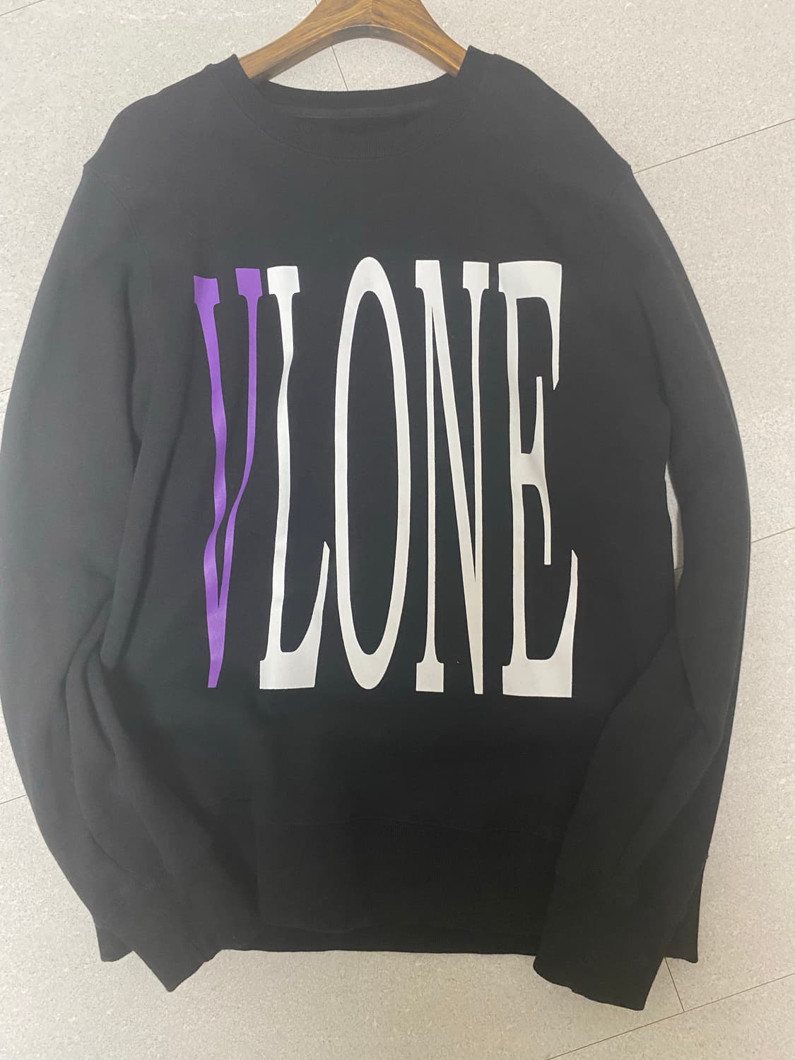 브이론 맨투맨(m) 상품이미지1