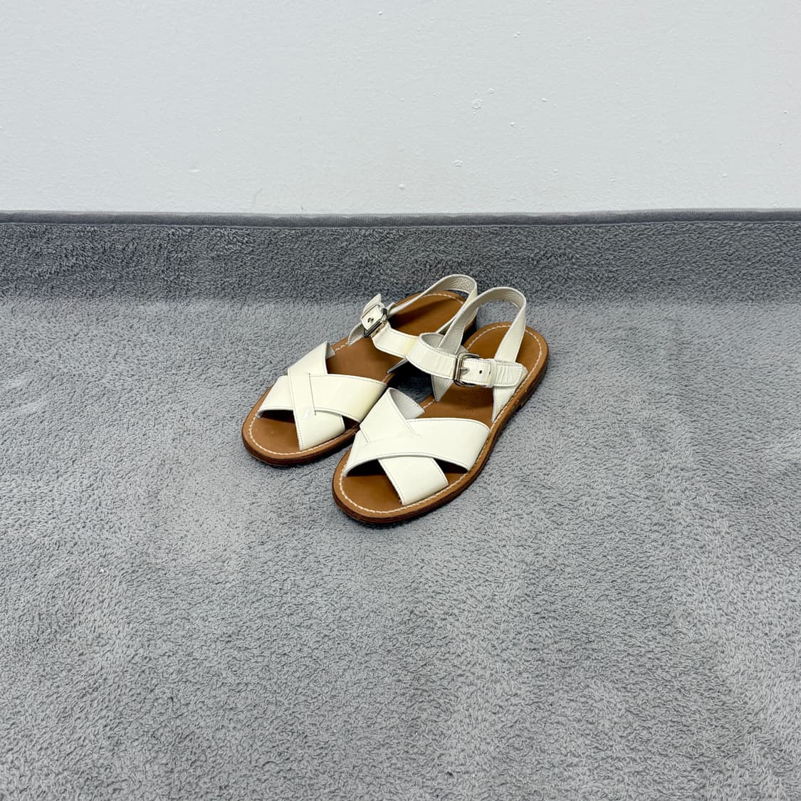 Margaret Howell enamel sandal 상품이미지1