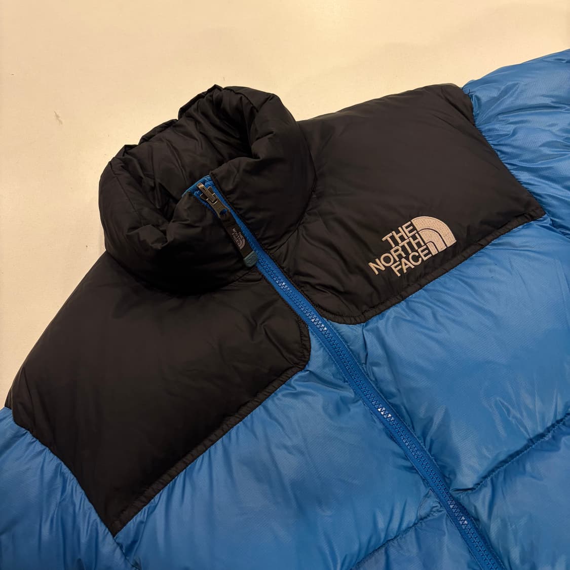 [95] 노스페이스 눕시 700 구스 다운 파란색 패딩 B801 상품이미지3