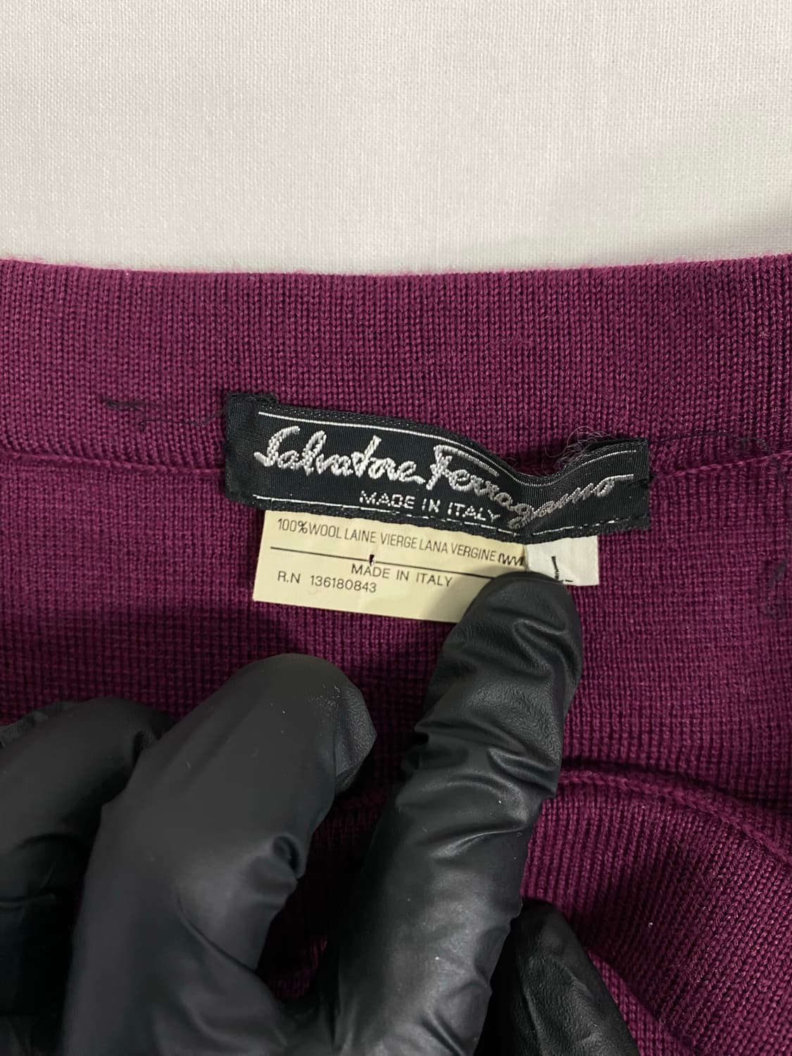 살바토레 페라가모 금장 버튼 니트 스커트 L 상품이미지4