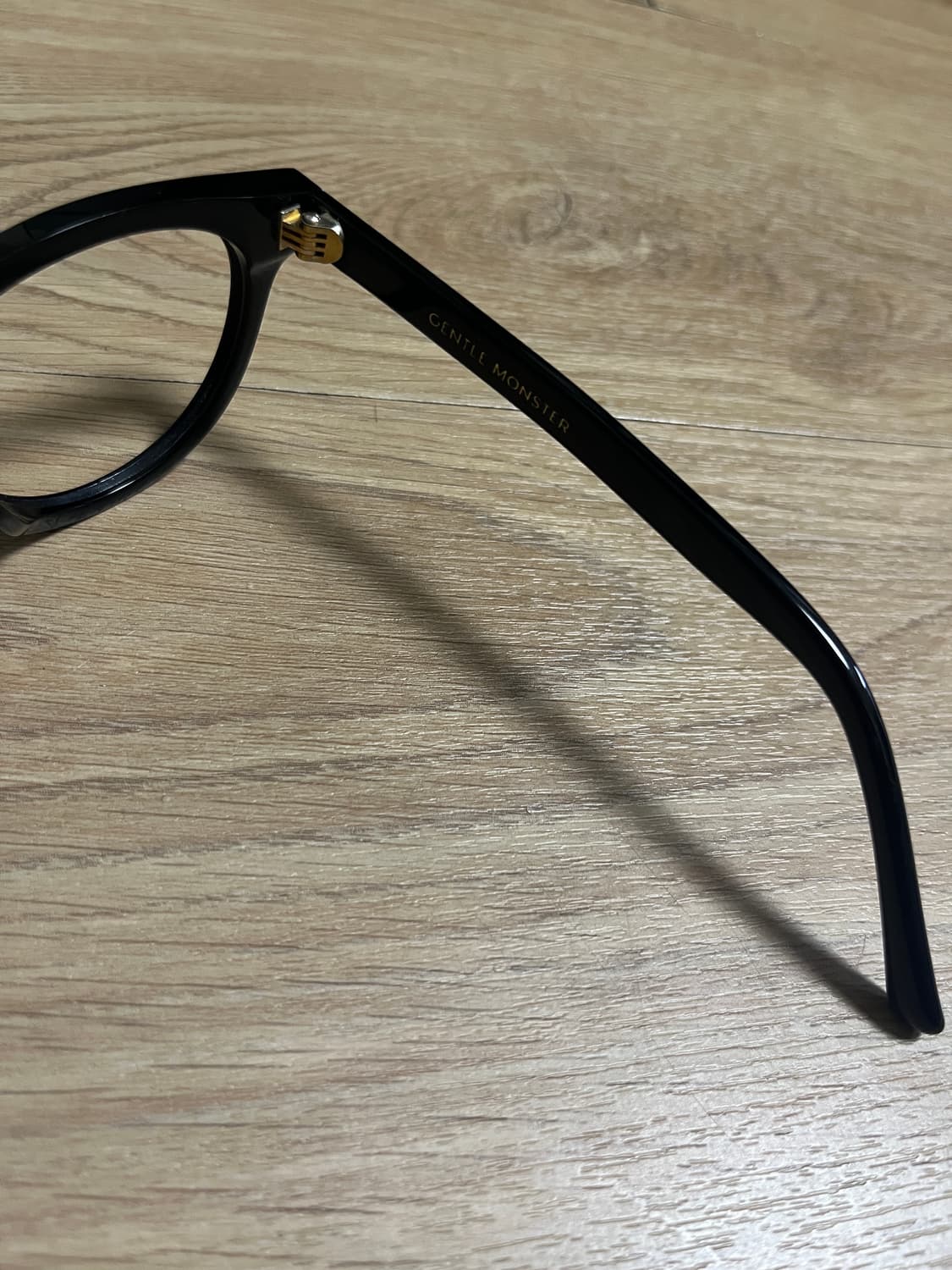젠틀몬스터 디에고 안경 상품이미지2