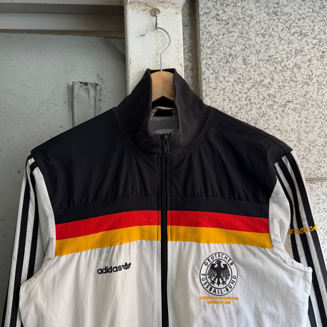 아디다스 독일 국대 바람막이 상품이미지3