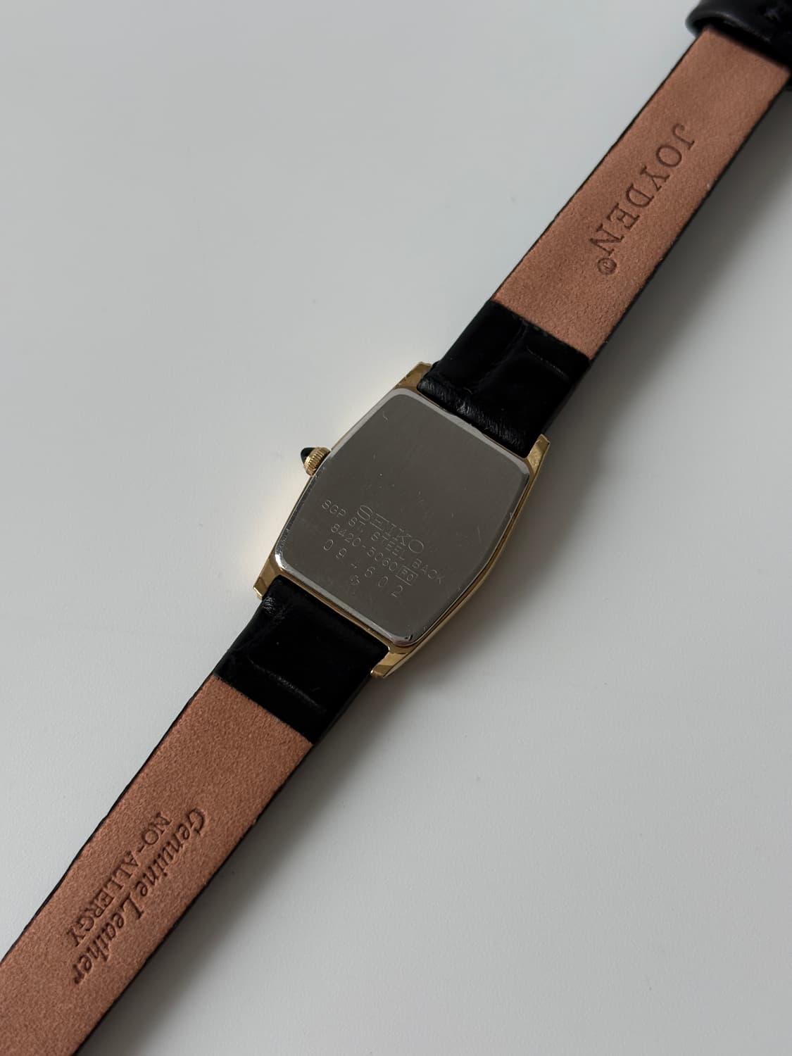 1980년대 빈티지시계 Exceline 텍스쳐 베젤 골드 탱크 쿼츠 여성 상품이미지7