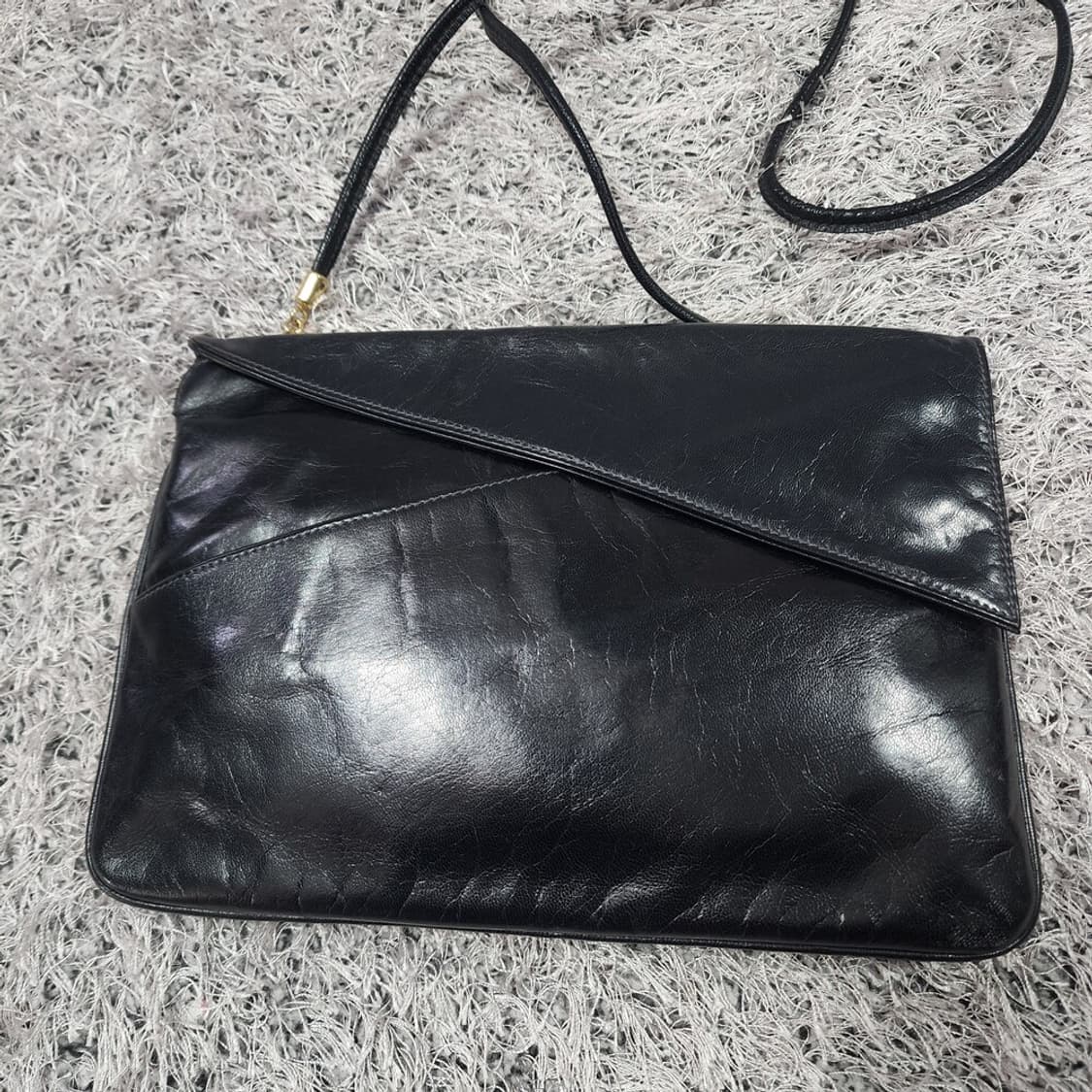 페라가모 빈티지 크로스백 상품이미지2