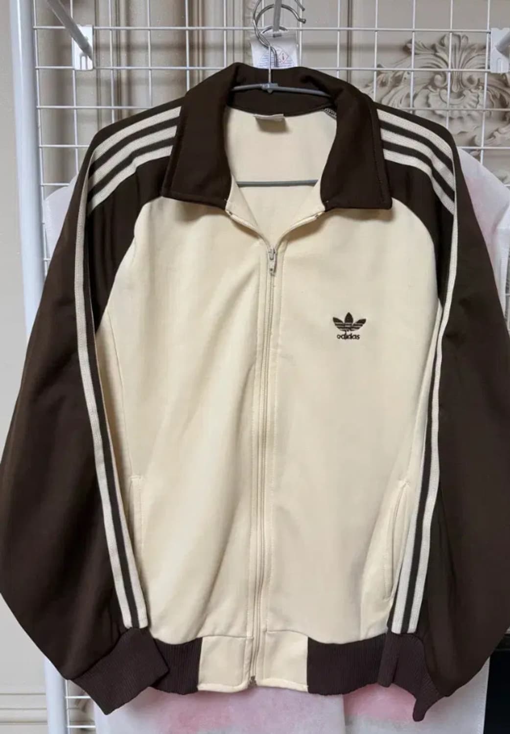 아디다스 트랙탑 져지 희귀져다 구함 브라운 개열 우대 상품이미지1