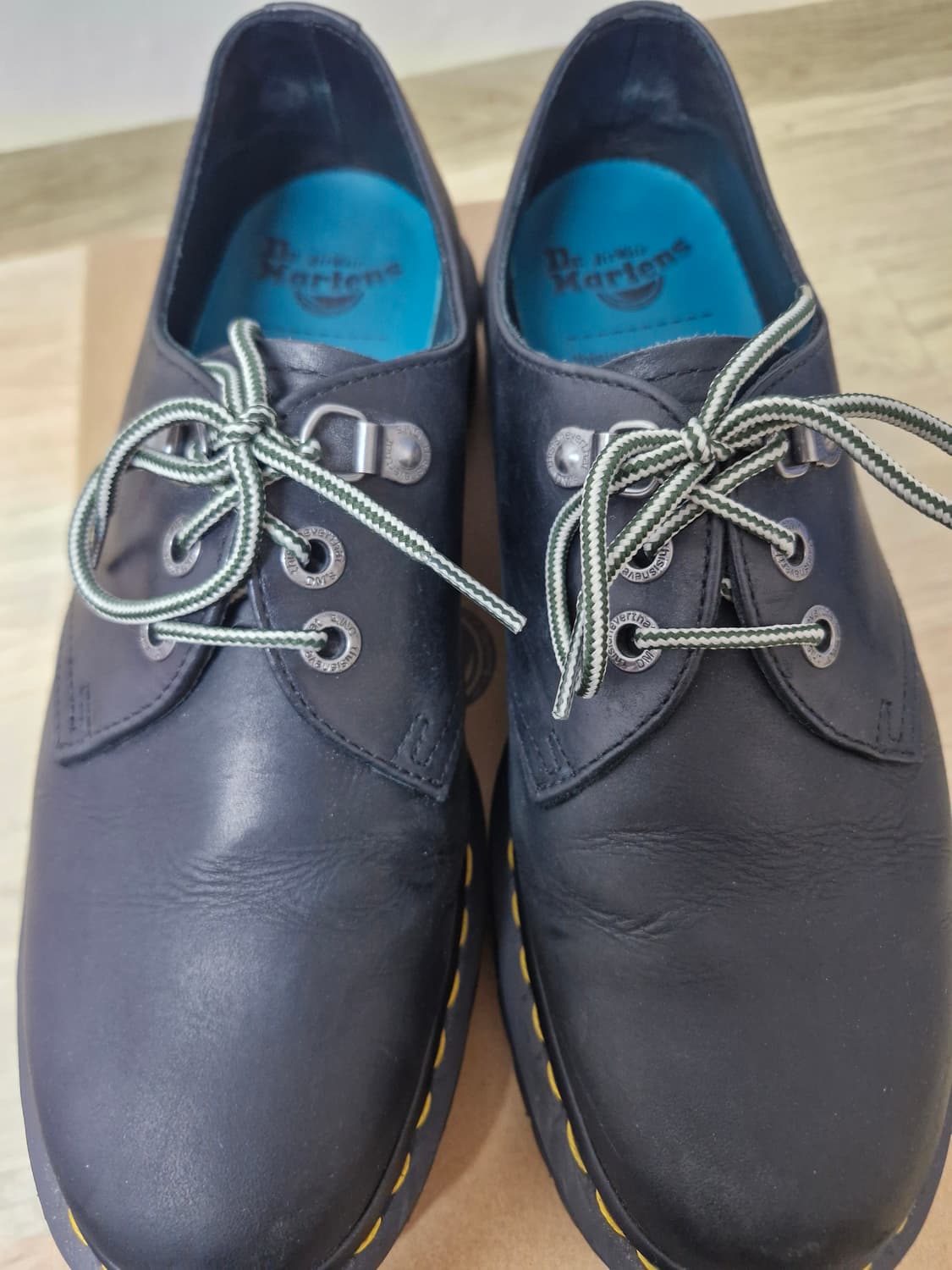 닥터마틴x디스이즈네버댓 콜라보 1461 280사이즈 판매합니다 상품이미지1