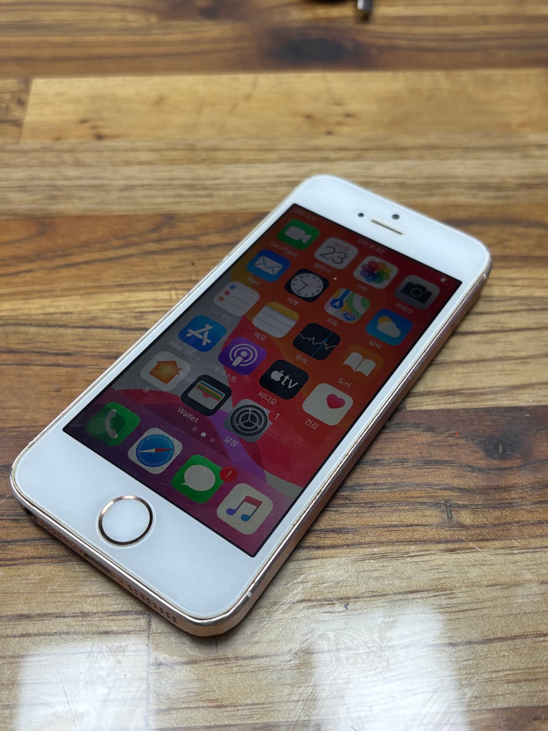 iphone se1 pink 64gb 상품이미지2