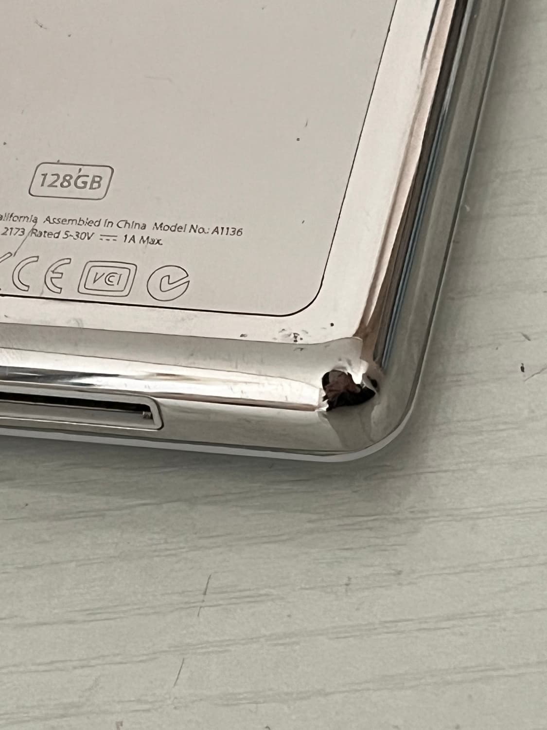 아이팟 클래식 5세대 우유팟 128GB 판매 상품이미지3