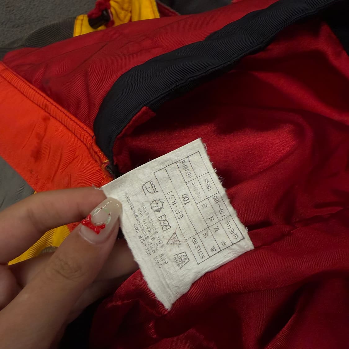 [ 정품/100 ] 90s 나이키 스우시 올드스쿨 멀티포켓 어센틱 점퍼 상품이미지5