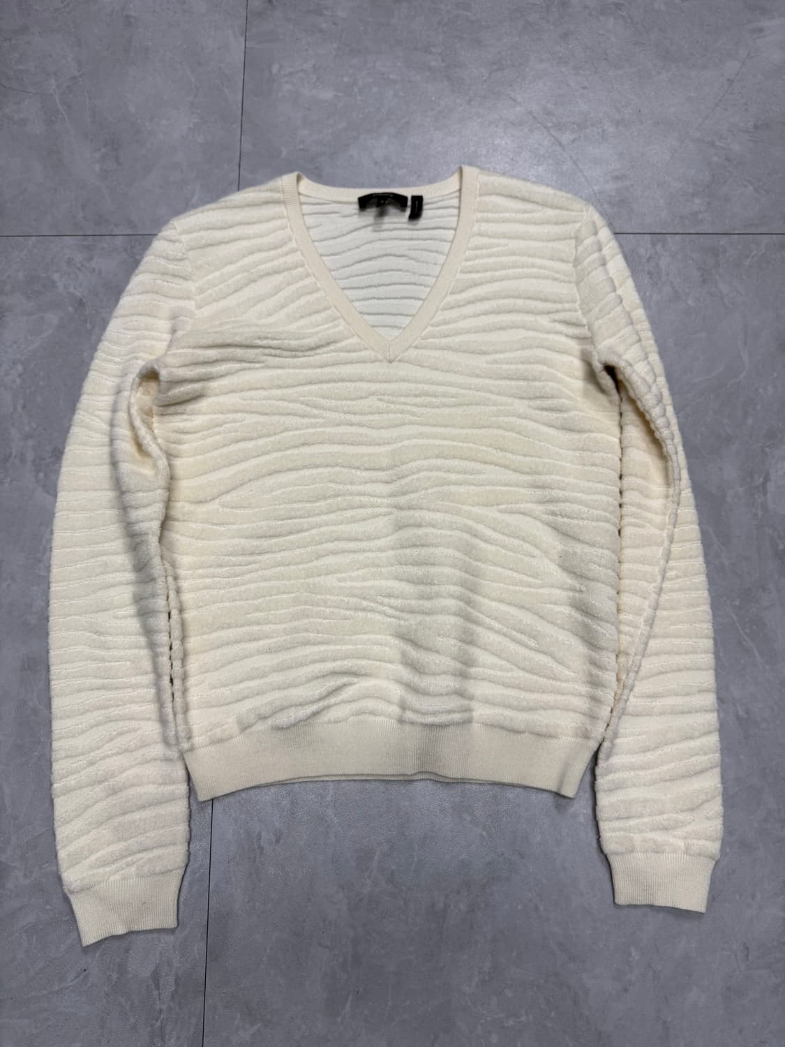 띠어리 상품이미지1