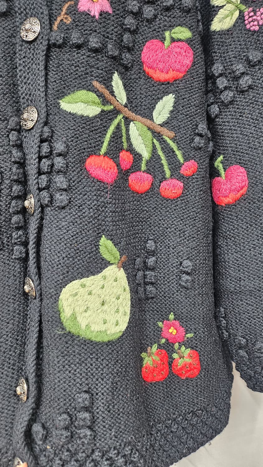 자수 니트가디건 상품이미지1