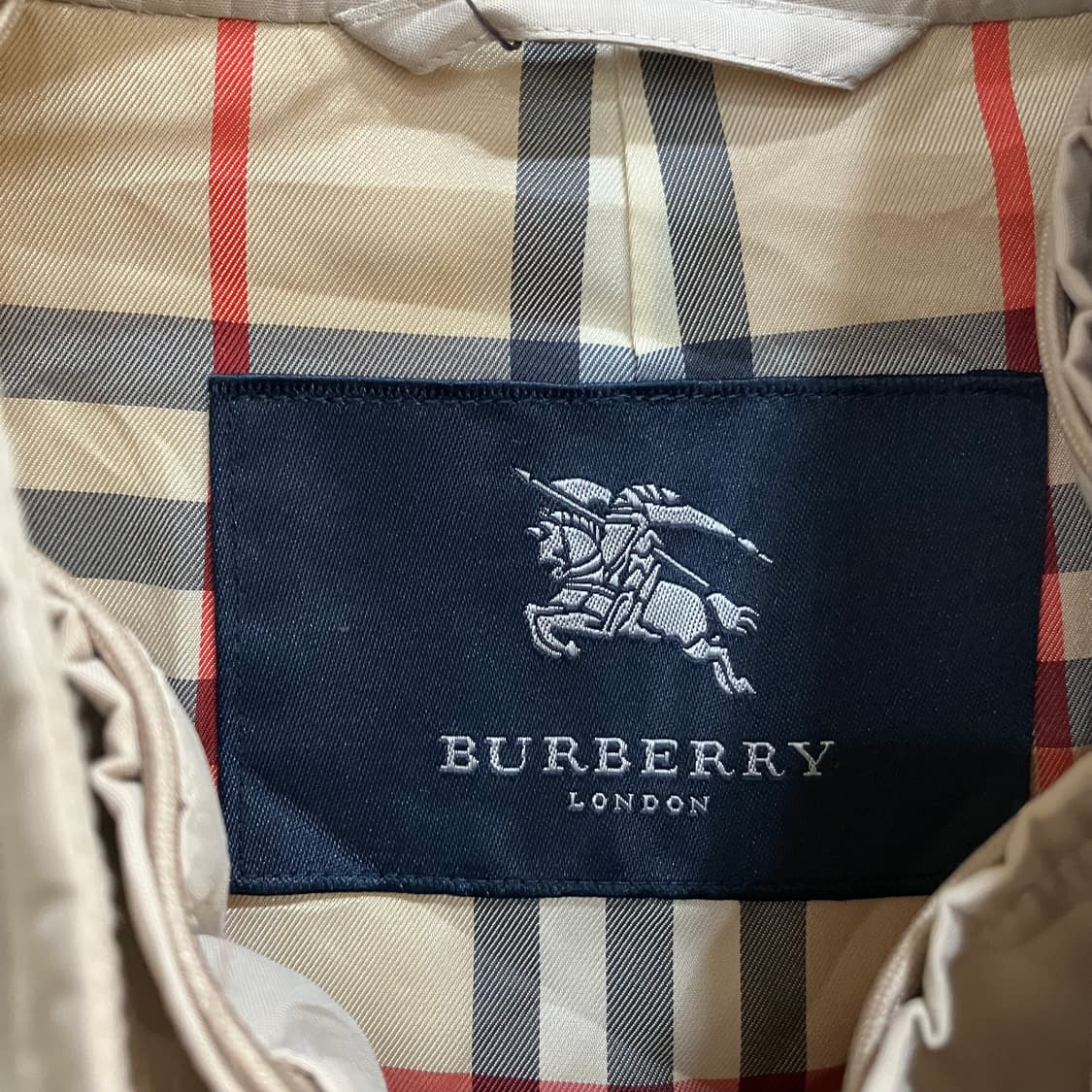 버버리 런던 베이지 트렌치코트 L 상품이미지2