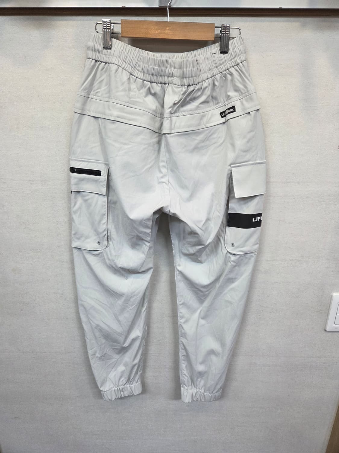 라이프워크 나일론 지퍼 카고 조거팬츠 s 상품이미지2