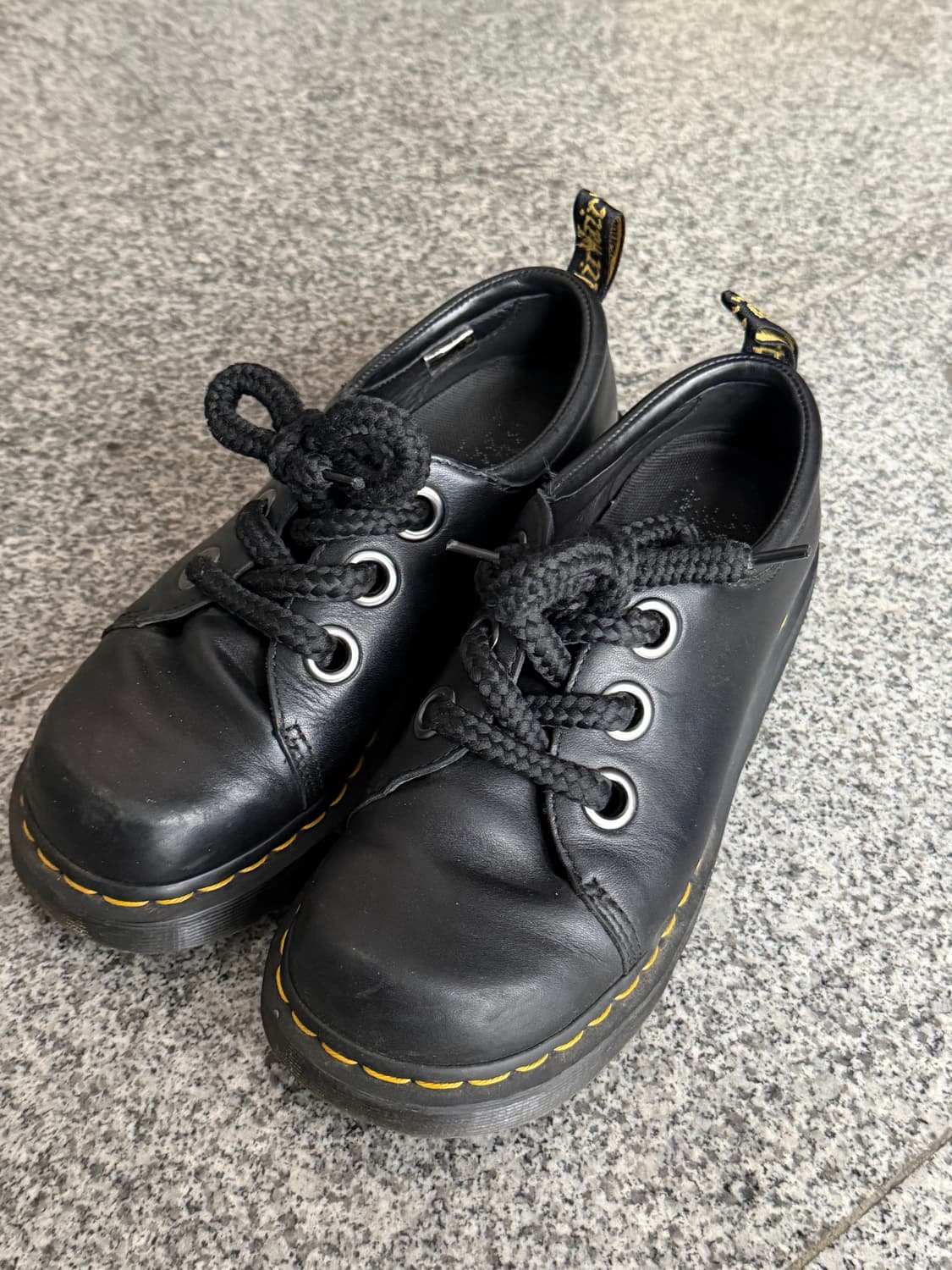 닥터마틴 3홀 크랜포드 블랙 상품이미지1