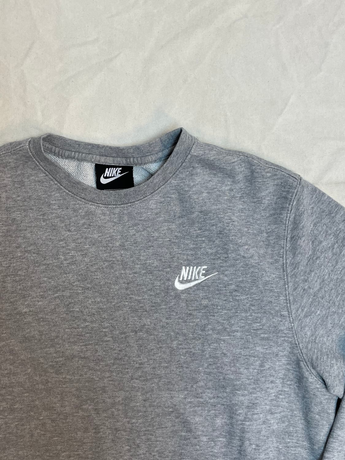 나이키 맨투맨 상품이미지2