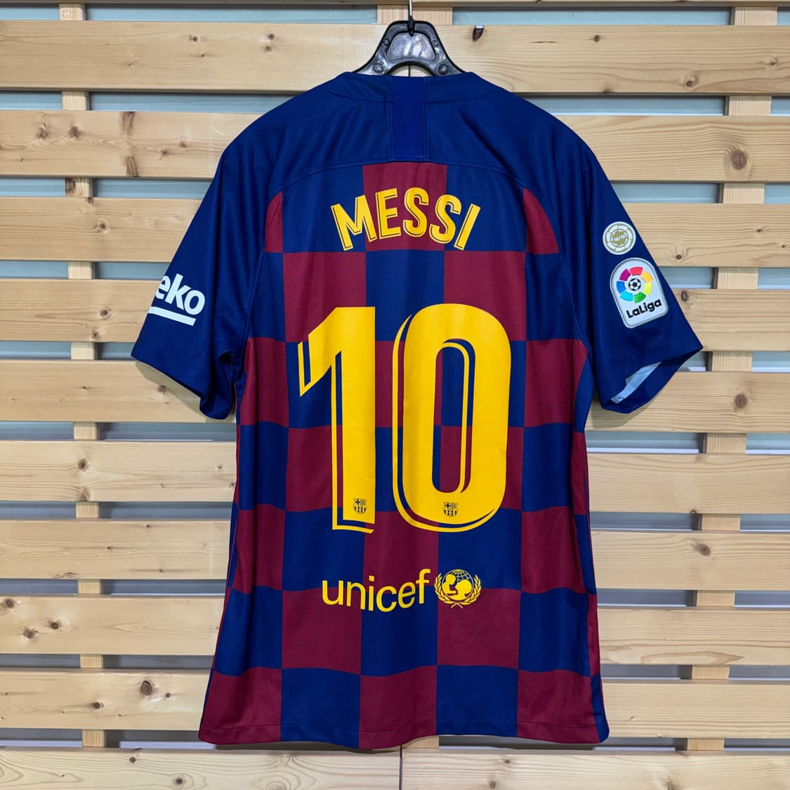나이키 19-20 바르셀로나 메시 유니폼 상품이미지2