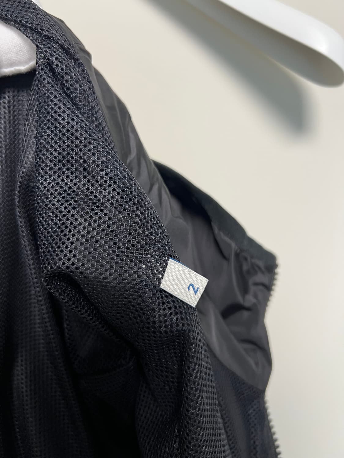 [2] 몽클레어 여성 바람막이 자켓 상품이미지4