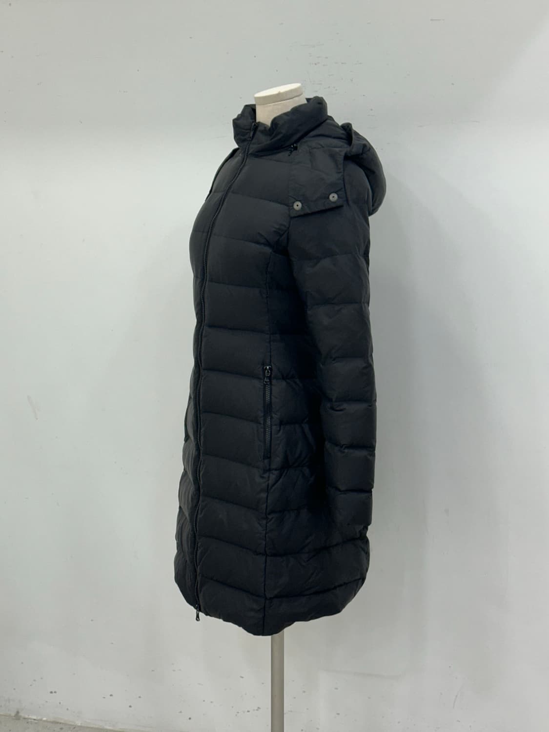 질샌더 여성 블랙 패딩 상품이미지4