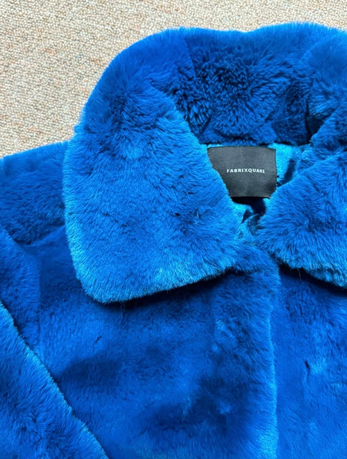 배드블러드 블루 퍼자켓 상품이미지2