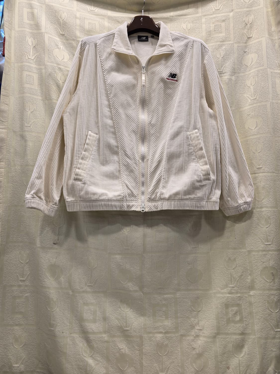 거의새거) 뉴발란스 남성 코듀로이 자켓 아이보리 100 상품이미지1